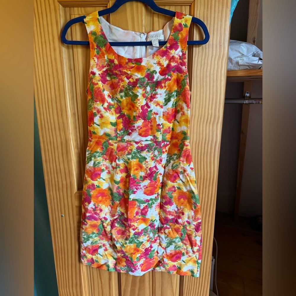 {FOREVER 21} Floral Scoop Neck Sleeveless Sundress